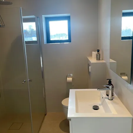 Peaceful In A Modern And Comfortable Kwatera prywatna Asker